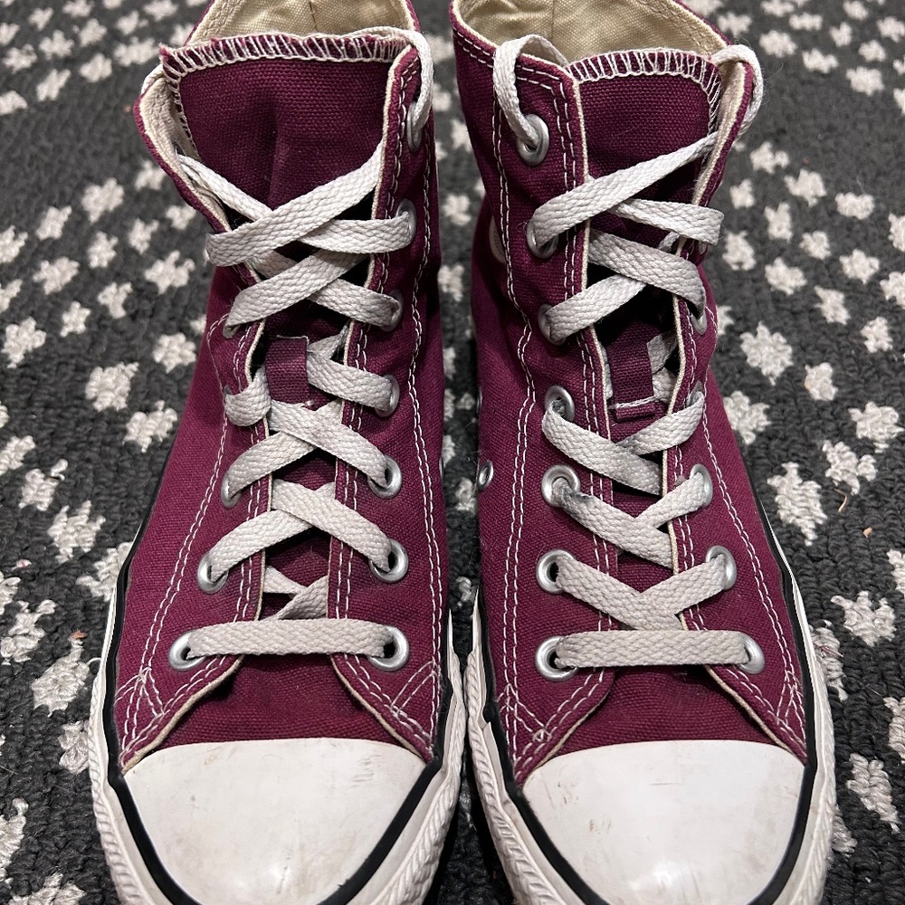 Converse Hi Top Maroon/Burgundy | Women’s 7